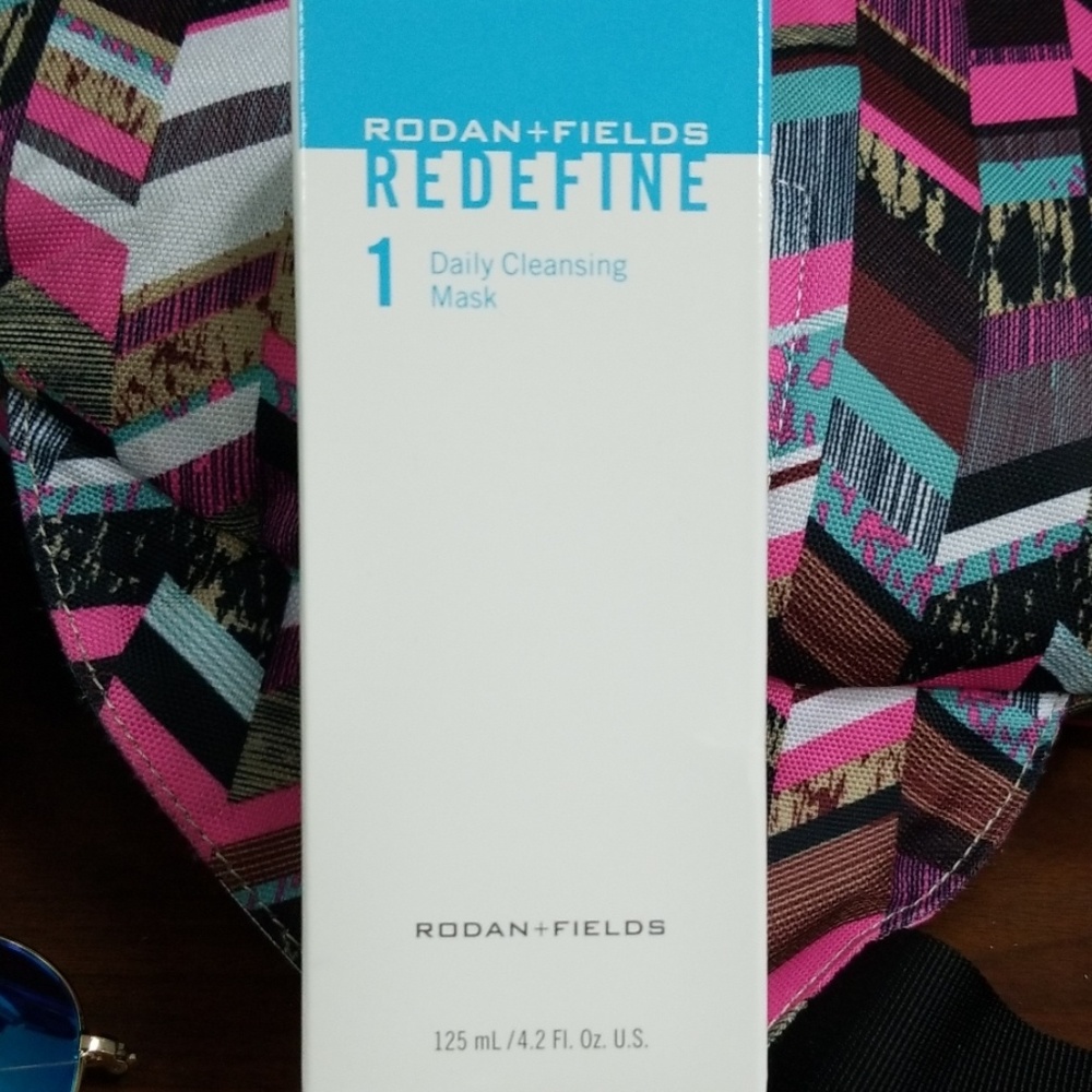 Brand New Rodan + Fields Redefine Cleaning Mask